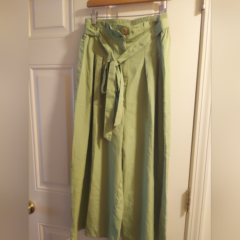 Green Goucho +Belt